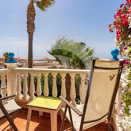 Overlooking Heated Pool * El Medano (Tenerife)